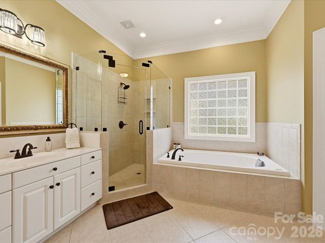 15034 Jockeys Ridge Drive, Charlotte, NC 28277