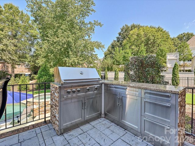 15034 Jockeys Ridge Drive, Charlotte, NC 28277