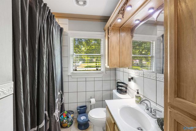 1406 10th Avenue Se SE, Decatur, AL 35601