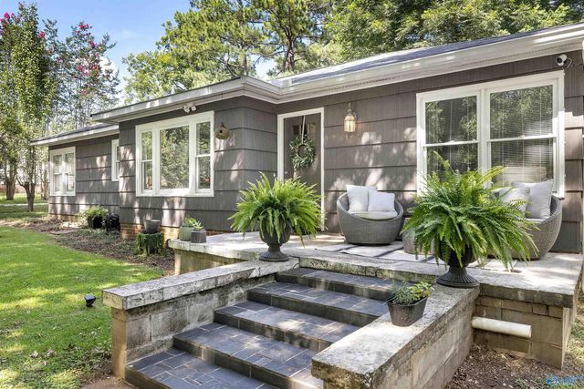 1406 10th Avenue Se SE, Decatur, AL 35601