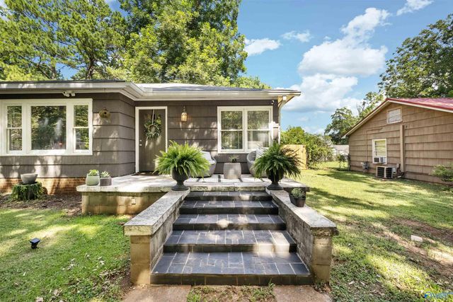 1406 10th Avenue Se SE, Decatur, AL 35601
