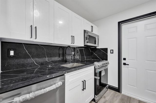 5310 NW 16th St C, Lauderhill, FL 33313