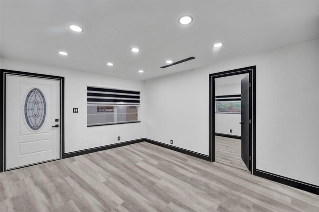 5310 NW 16th St C, Lauderhill, FL 33313