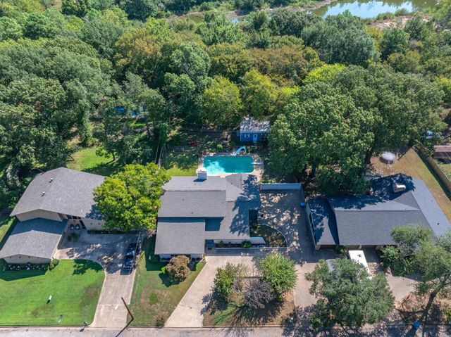 924 Bradley Drive, Athens, TX 75751