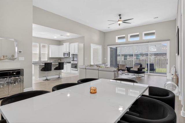 5936 Bianca DR, Round Rock, TX 78665