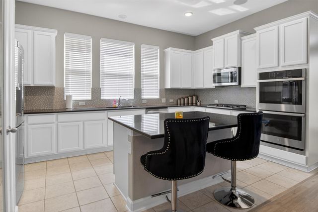 5936 Bianca DR, Round Rock, TX 78665