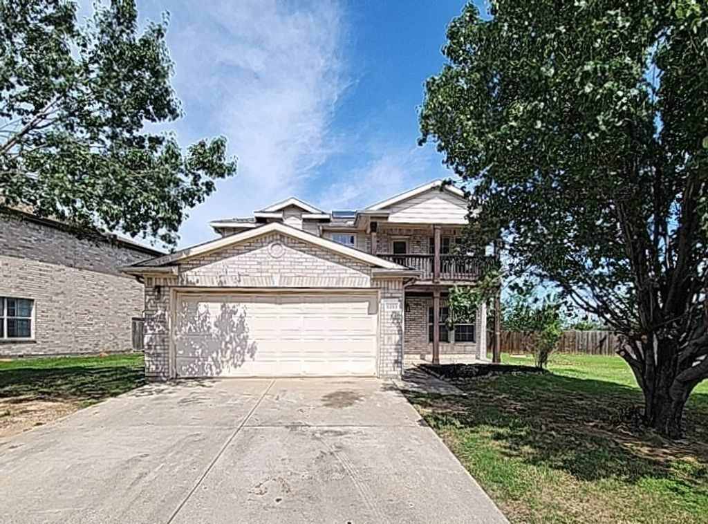 5205 Placid Drive, Haltom City, TX 76117