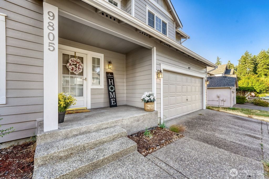 Image 1 of property listing at 9805 109th Street Ct SW, Lakewood, WA 98498
