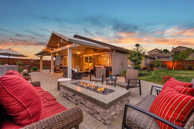 980 Manteca Drive, Oceanside, CA 92057