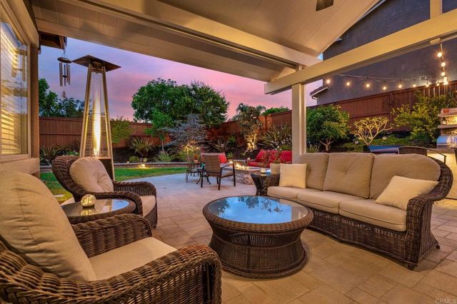 980 Manteca Drive, Oceanside, CA 92057