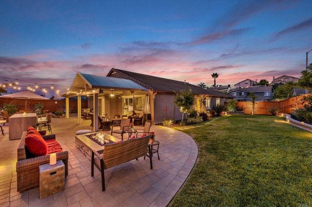 980 Manteca Drive, Oceanside, CA 92057