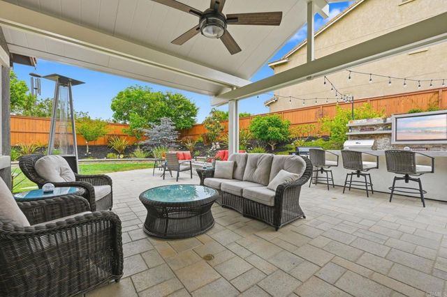 980 Manteca Drive, Oceanside, CA 92057