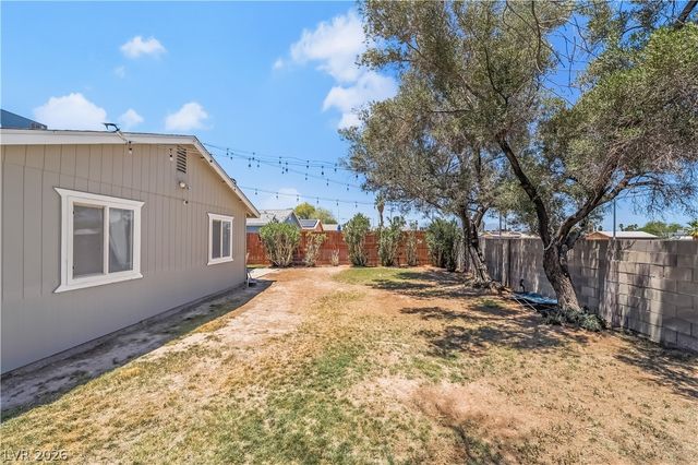 5574 Berchmans Avenue, Las Vegas, NV 89122
