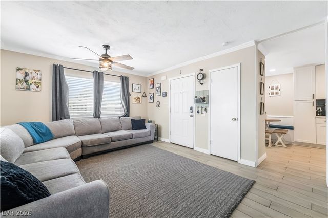 5574 Berchmans Avenue, Las Vegas, NV 89122