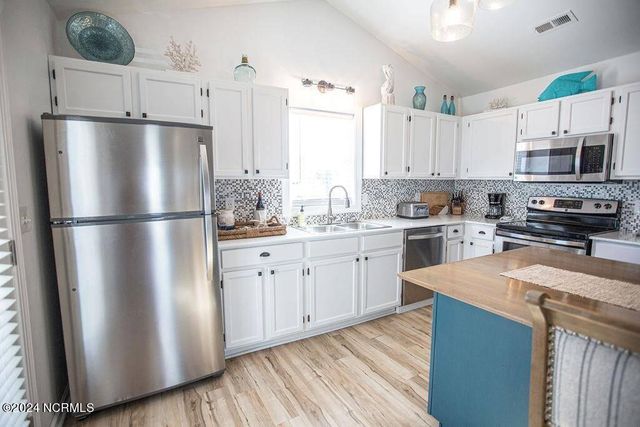 130 Crab Street, Holden Beach, NC 28462