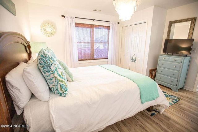 130 Crab Street, Holden Beach, NC 28462