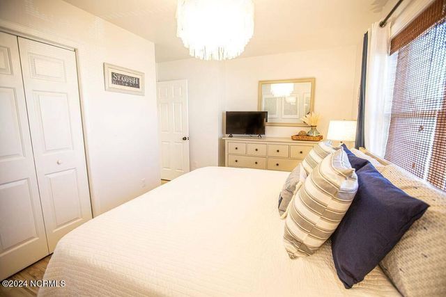 130 Crab Street, Holden Beach, NC 28462