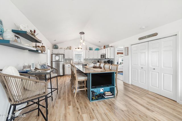 130 Crab Street, Holden Beach, NC 28462