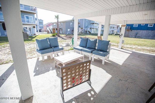 130 Crab Street, Holden Beach, NC 28462