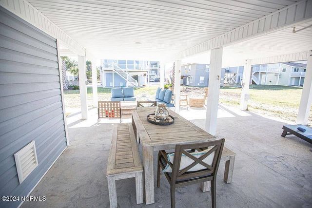 130 Crab Street, Holden Beach, NC 28462