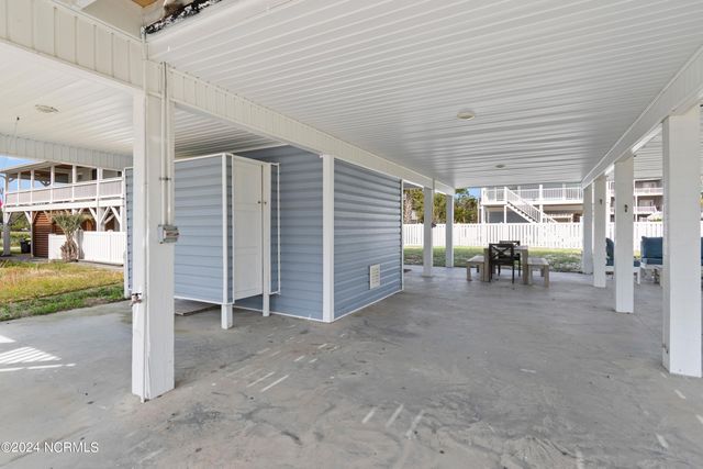 130 Crab Street, Holden Beach, NC 28462
