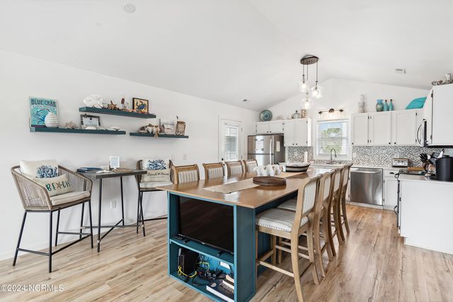 130 Crab Street, Holden Beach, NC 28462