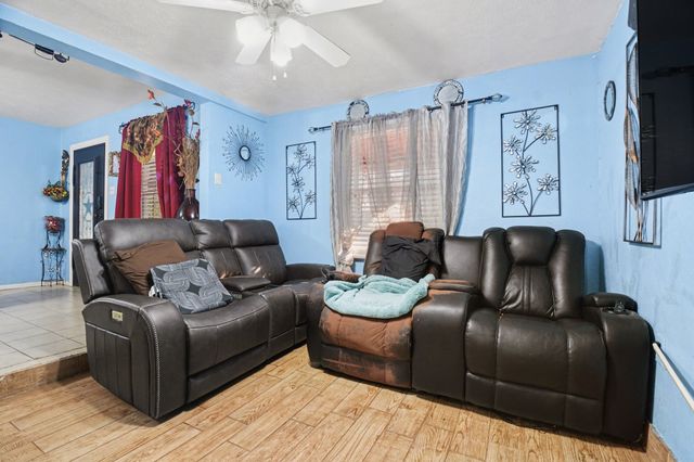 1615 Barlow Avenue, Dallas, TX 75224