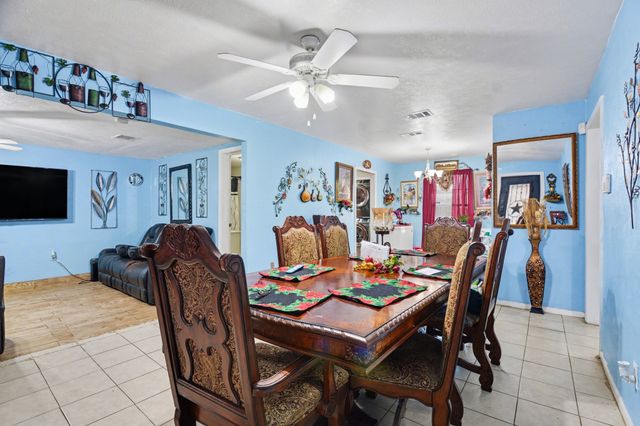 1615 Barlow Avenue, Dallas, TX 75224