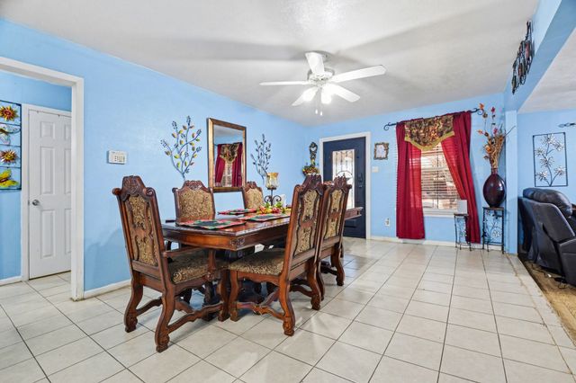 1615 Barlow Avenue, Dallas, TX 75224