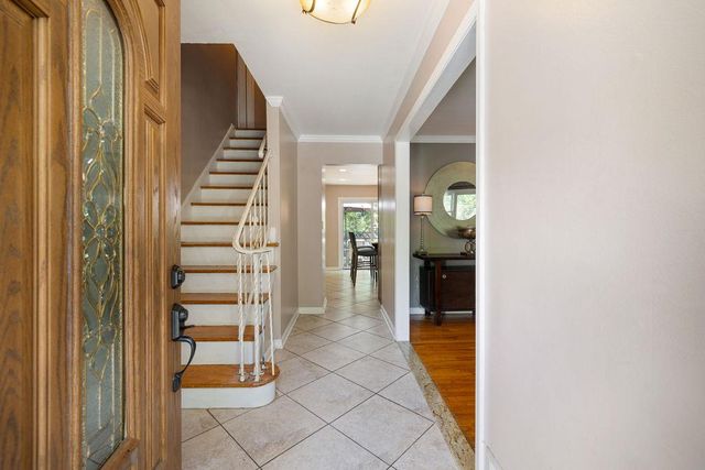 16 Keltz Street, New City, NY 10956