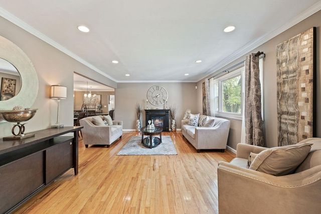 16 Keltz Street, New City, NY 10956