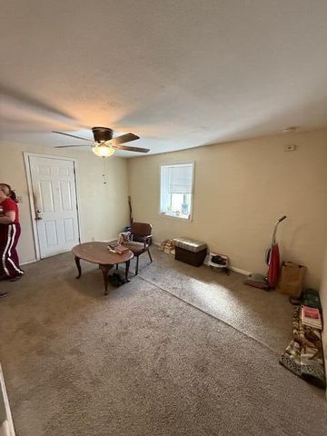 207 Mt Carmel Avenue, Socorro, NM 87801