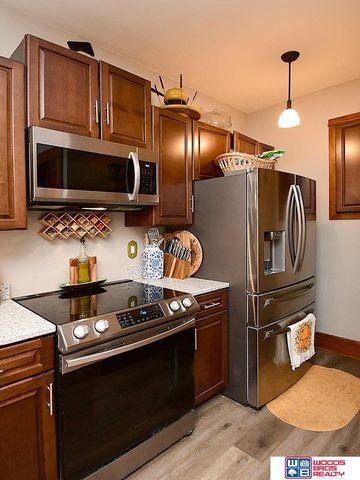 1520 High Street, Beatrice, NE 68310