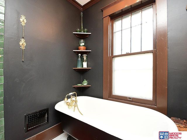 1520 High Street, Beatrice, NE 68310