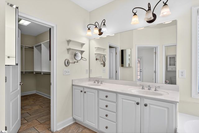 205 Gladstone Way, Greer, SC 29650