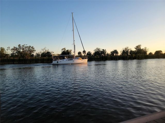 15140 LYNEBURG AVENUE, Port Charlotte, FL 33981