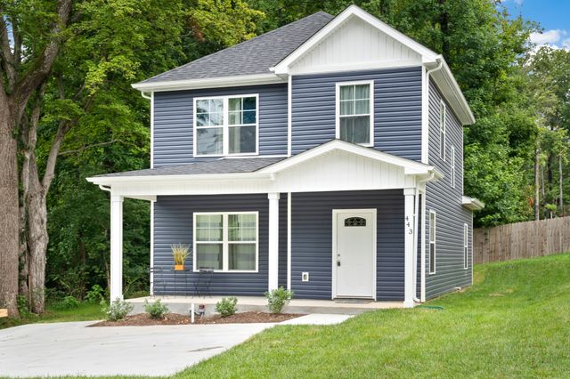 443 Reynolds St, Clarksville, TN 37040
