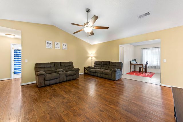 7373 Rexford Street, Navarre, FL 32566