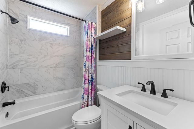 7373 Rexford Street, Navarre, FL 32566