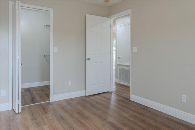 5004 LAGUNA BAY CIRCLE 48, Kissimmee, FL 34746