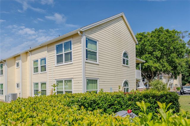 5004 LAGUNA BAY CIRCLE 48, Kissimmee, FL 34746