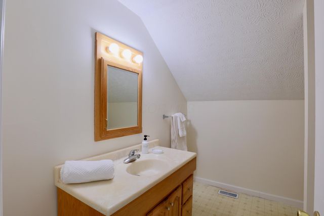 130 W Fair Avenue, Lancaster, OH 43130