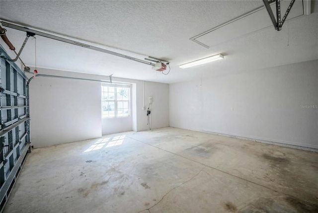 6598 SE 11TH LOOP, Ocala, FL 34472