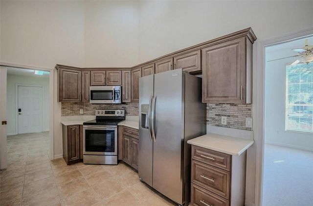 6598 SE 11TH LOOP, Ocala, FL 34472