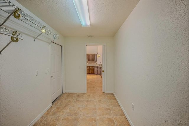 6598 SE 11TH LOOP, Ocala, FL 34472