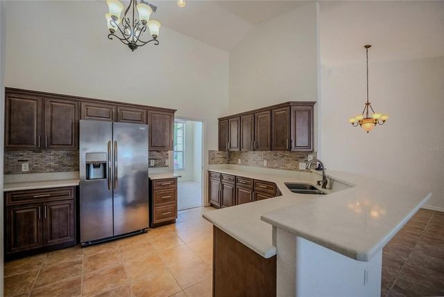 6598 SE 11TH LOOP, Ocala, FL 34472