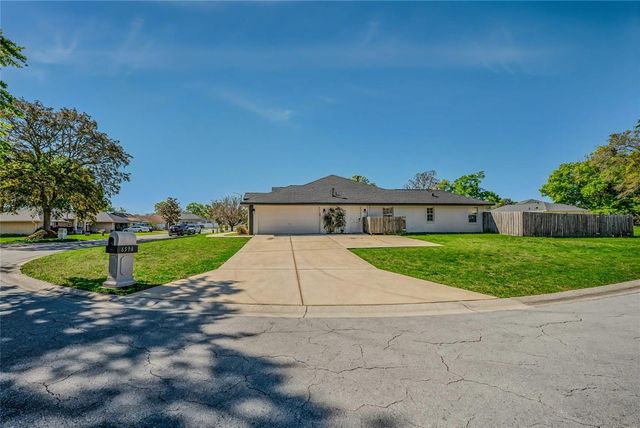 6598 SE 11TH LOOP, Ocala, FL 34472