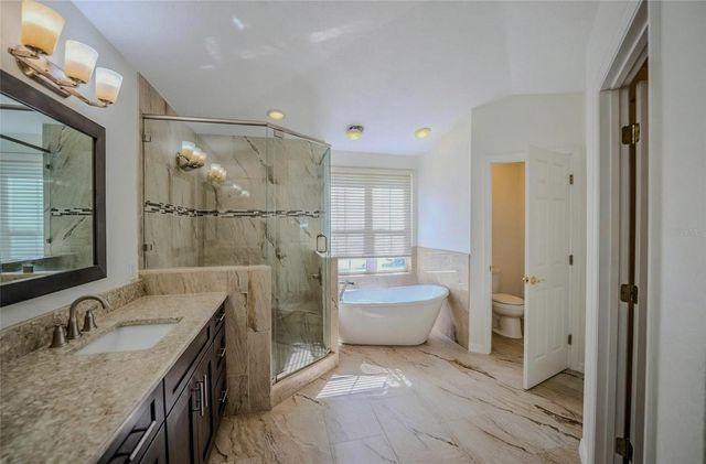 6598 SE 11TH LOOP, Ocala, FL 34472