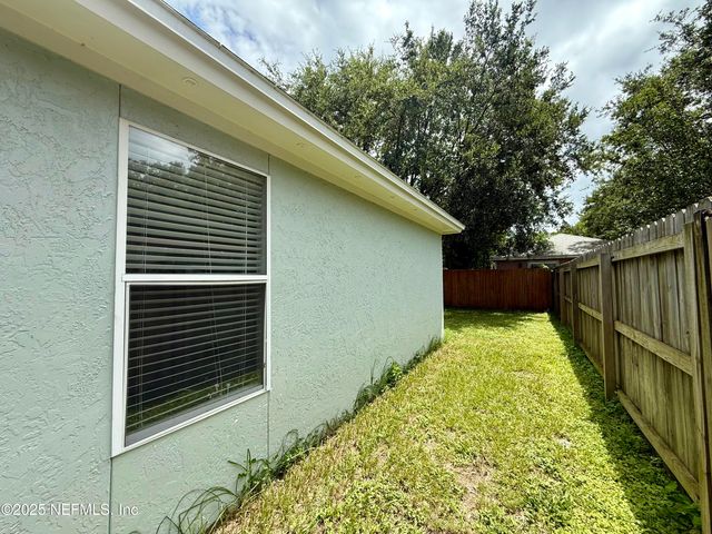 509 CAMELIA Street, Atlantic Beach, FL 32233