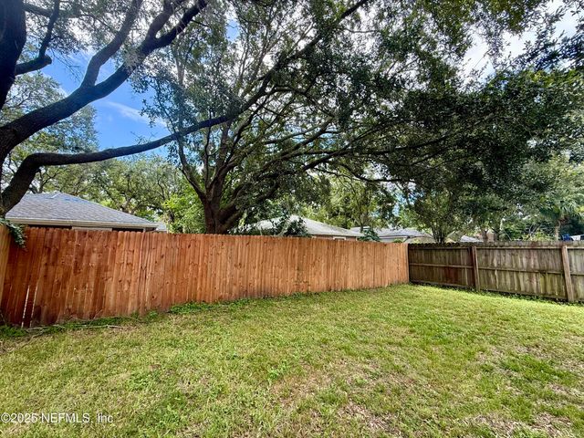 509 CAMELIA Street, Atlantic Beach, FL 32233